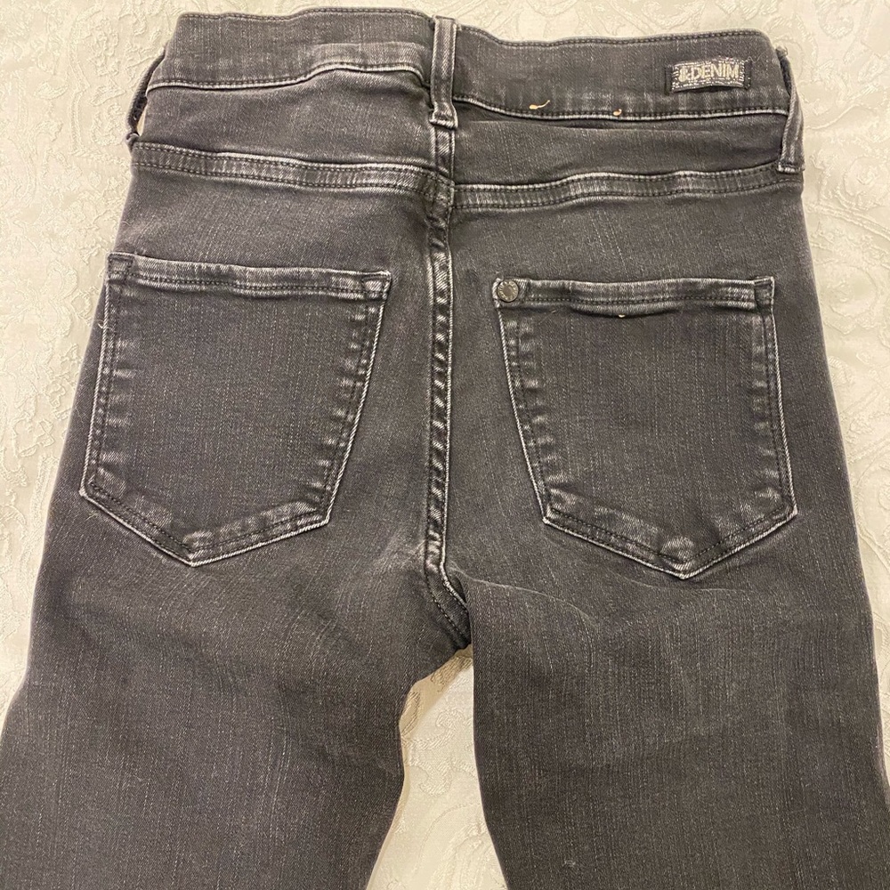 25/30 H&M vintage black skinny shaping denim